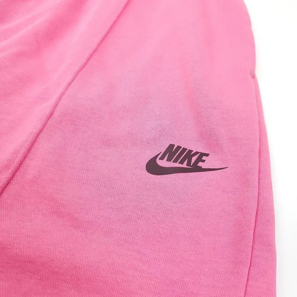 Nike sportswear women